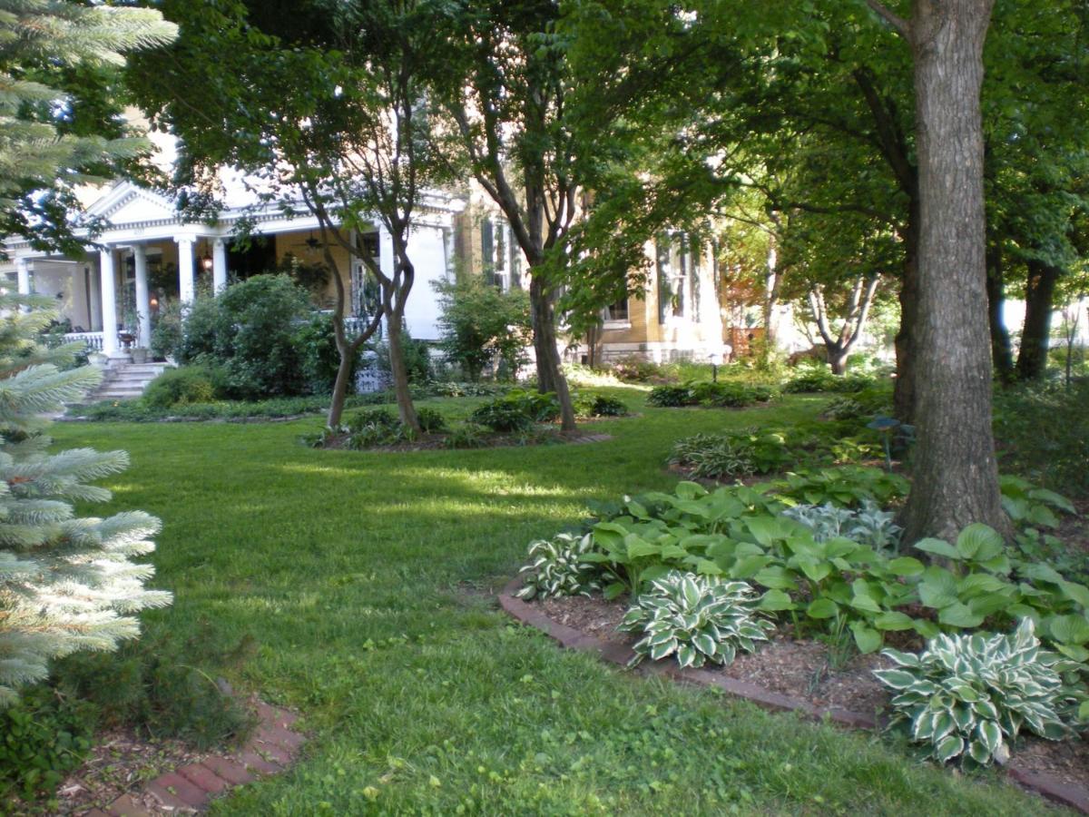 Beall Mansion An Elegant Bed & Breakfast Inn Alton Esterno foto